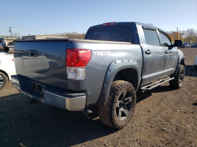 Photo 3 VIN: 5TFDY5F19AX150690 - TOYOTA TUNDRA CRE 