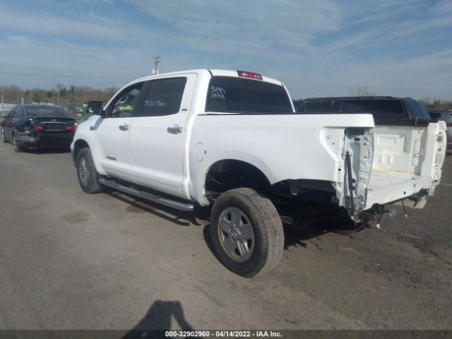 Photo 2 VIN: 5TFDY5F19CX223074 - TOYOTA TUNDRA 4WD TRUCK 