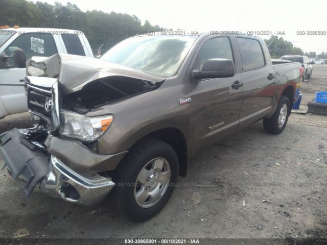 Photo 1 VIN: 5TFDY5F19DX300303 - TOYOTA TUNDRA 4WD TRUCK 