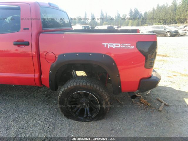 Photo 5 VIN: 5TFDY5F19DX316260 - TOYOTA TUNDRA 4WD TRUCK 