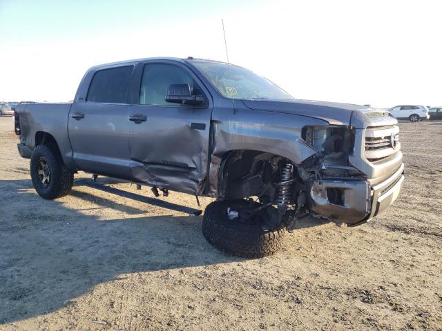 Photo 3 VIN: 5TFDY5F19EX384558 - TOYOTA TUNDRA CRE 