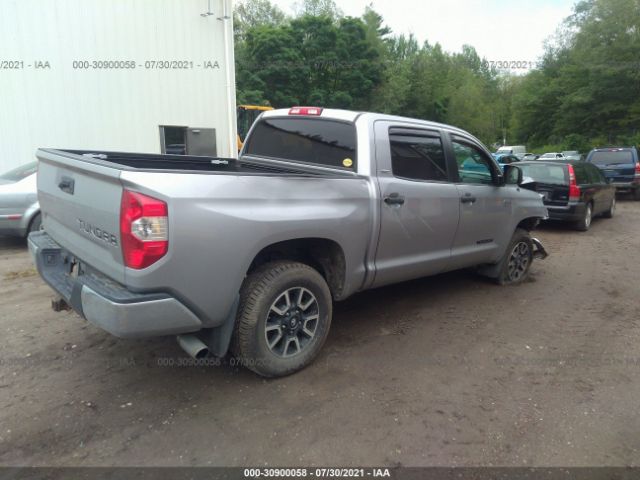 Photo 3 VIN: 5TFDY5F19EX394667 - TOYOTA TUNDRA 4WD TRUCK 