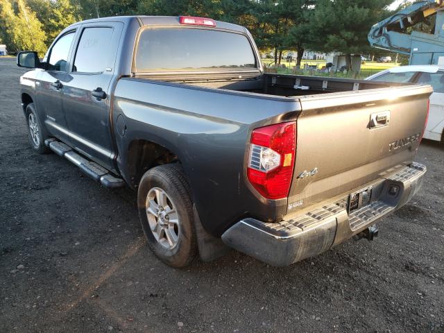 Photo 2 VIN: 5TFDY5F19FX469207 - TOYOTA TUNDRA 4WD TRUCK 