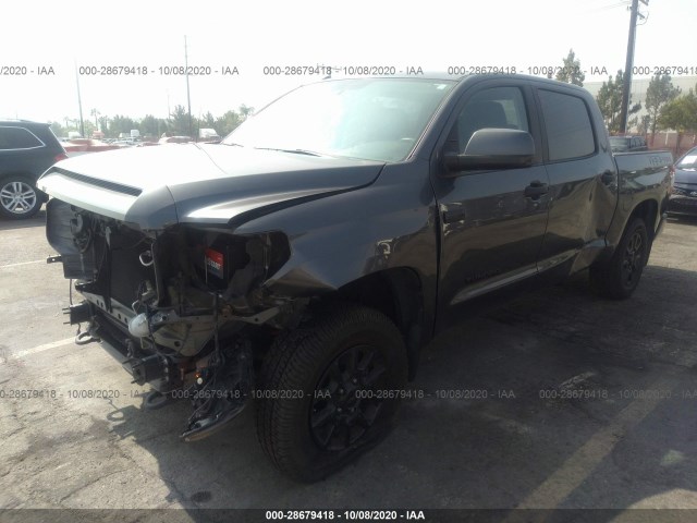 Photo 1 VIN: 5TFDY5F19GX531223 - TOYOTA TUNDRA 4WD TRUCK 