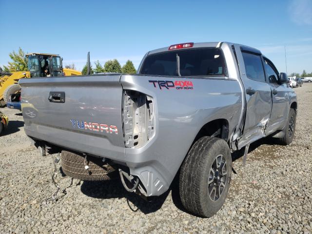 Photo 3 VIN: 5TFDY5F19GX549169 - TOYOTA TUNDRA CRE 