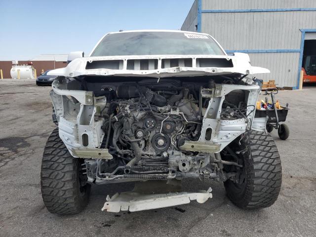 Photo 4 VIN: 5TFDY5F19HX608979 - TOYOTA TUNDRA CRE 