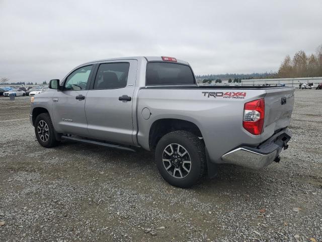 Photo 1 VIN: 5TFDY5F19HX609985 - TOYOTA TUNDRA CRE 