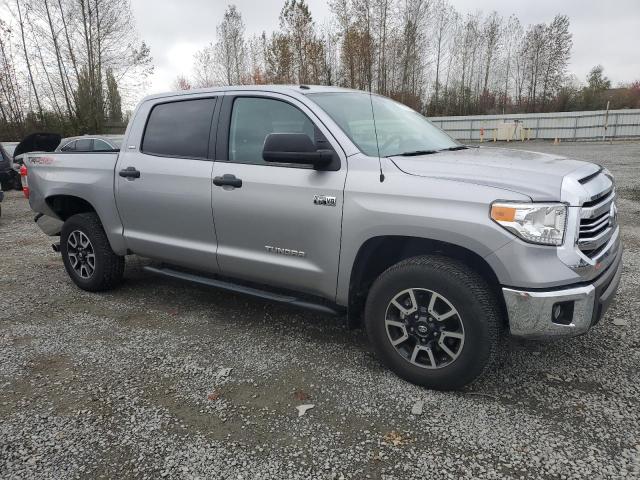 Photo 3 VIN: 5TFDY5F19HX609985 - TOYOTA TUNDRA CRE 