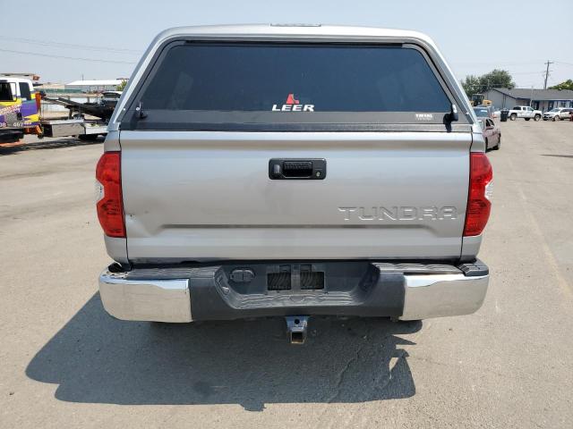 Photo 5 VIN: 5TFDY5F19HX666557 - TOYOTA TUNDRA CRE 