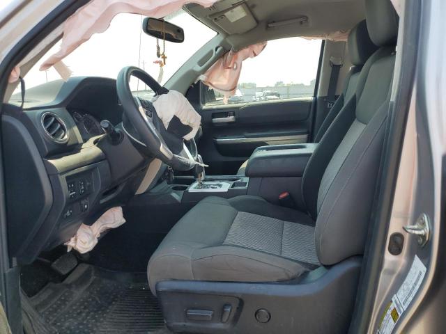 Photo 6 VIN: 5TFDY5F19HX666557 - TOYOTA TUNDRA CRE 