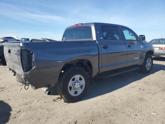 Photo 2 VIN: 5TFDY5F19KX862845 - TOYOTA TUNDRA 