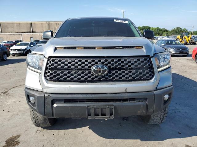 Photo 4 VIN: 5TFDY5F19LX873829 - TOYOTA TUNDRA 