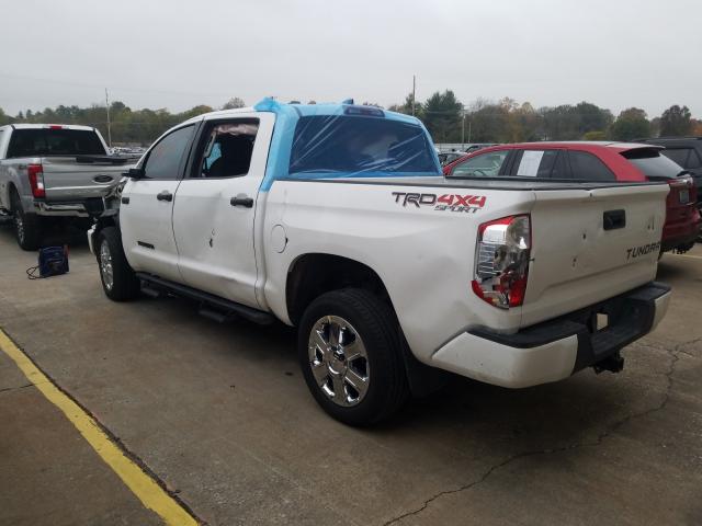 Photo 2 VIN: 5TFDY5F19LX892509 - TOYOTA TUNDRA CRE 