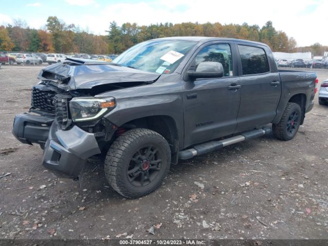 Photo 1 VIN: 5TFDY5F19LX923077 - TOYOTA TUNDRA 4WD 