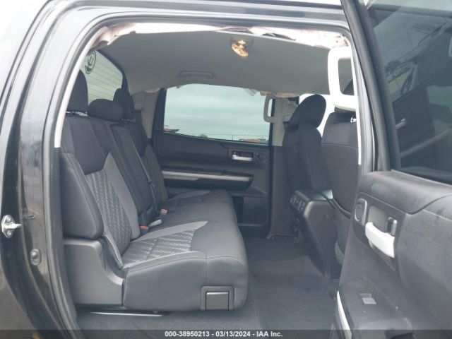 Photo 7 VIN: 5TFDY5F19LX933978 - TOYOTA TUNDRA 