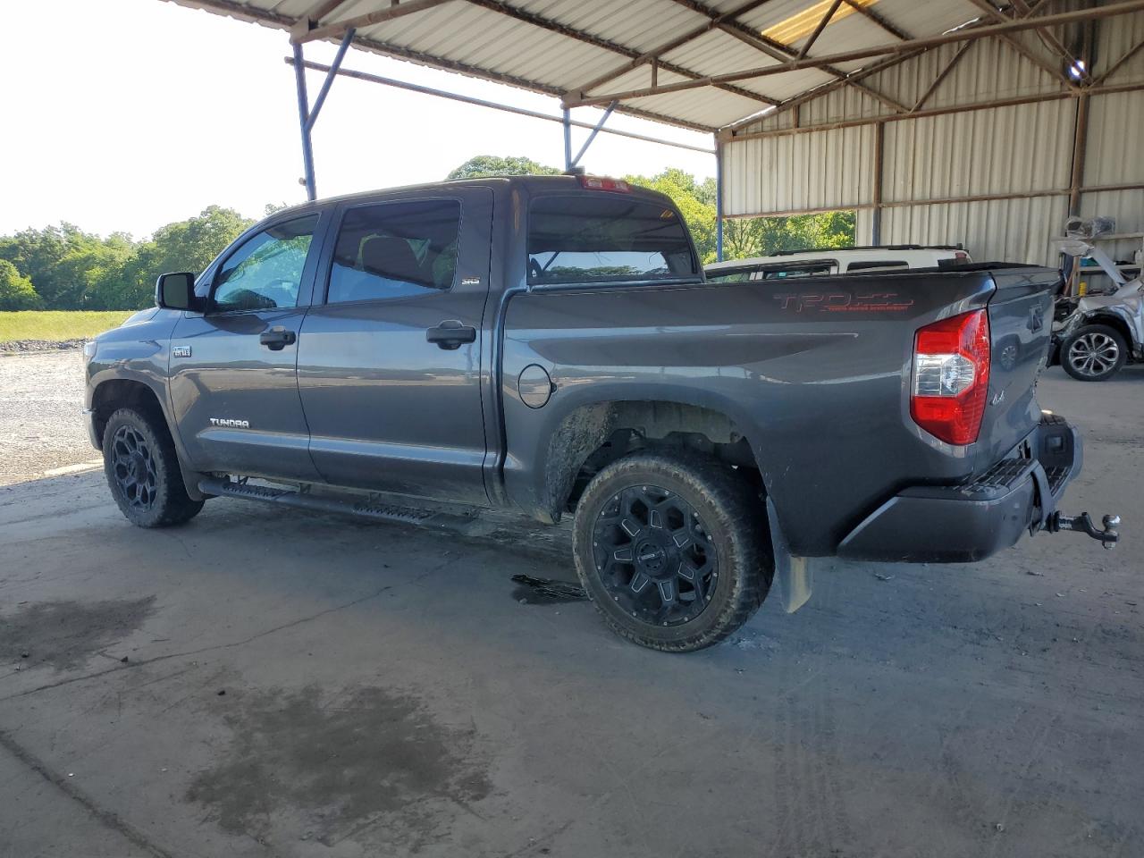 Photo 1 VIN: 5TFDY5F19MX025239 - TOYOTA TUNDRA 