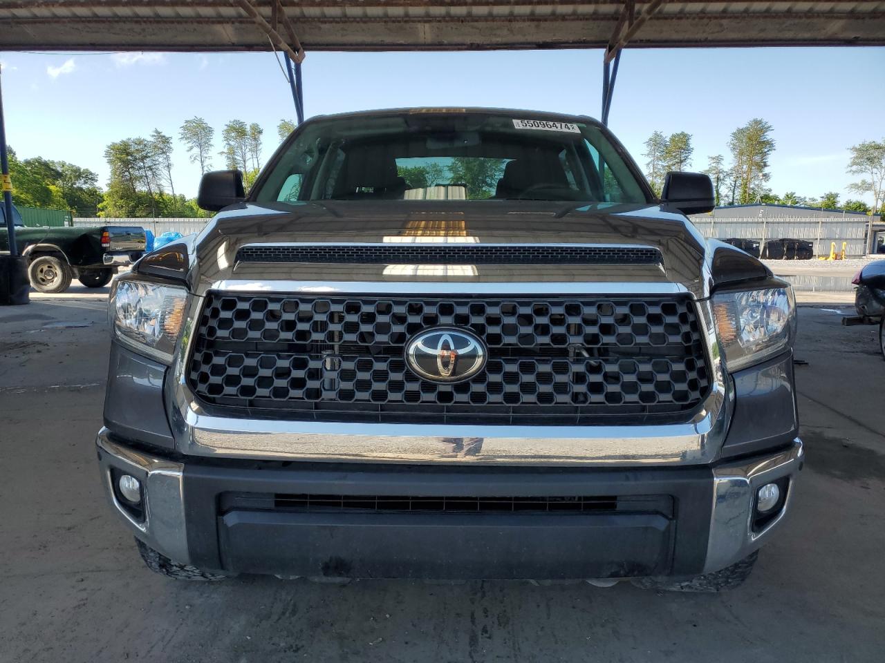 Photo 4 VIN: 5TFDY5F19MX025239 - TOYOTA TUNDRA 