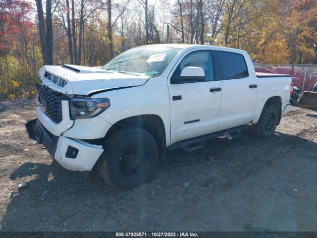 Photo 1 VIN: 5TFDY5F19MX027573 - TOYOTA TUNDRA 4WD 