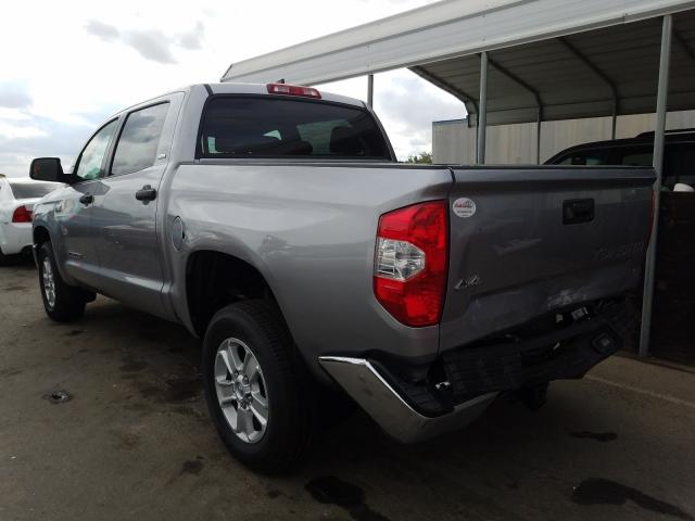 Photo 2 VIN: 5TFDY5F19MX961409 - TOYOTA TUNDRA CRE 