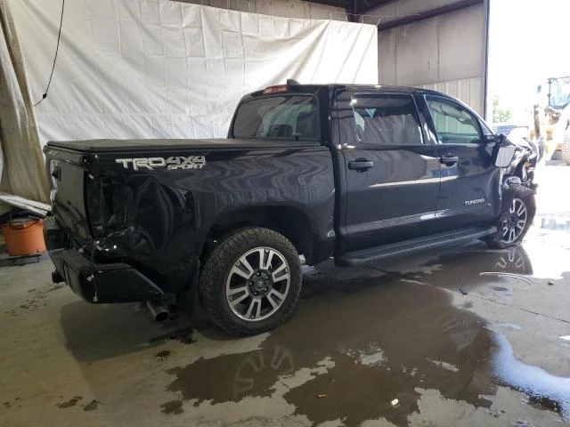 Photo 2 VIN: 5TFDY5F19MX975777 - TOYOTA TUNDRA CRE 