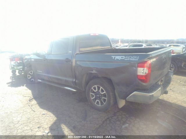 Photo 2 VIN: 5TFDY5F1XEX330590 - TOYOTA TUNDRA 4WD TRUCK 