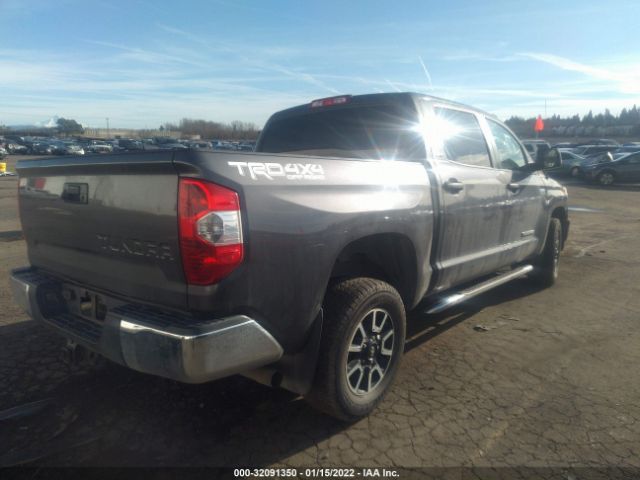 Photo 3 VIN: 5TFDY5F1XEX330590 - TOYOTA TUNDRA 4WD TRUCK 