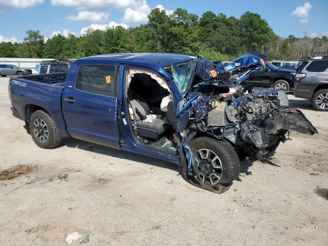 Photo 3 VIN: 5TFDY5F1XFX461259 - TOYOTA TUNDRA CRE 