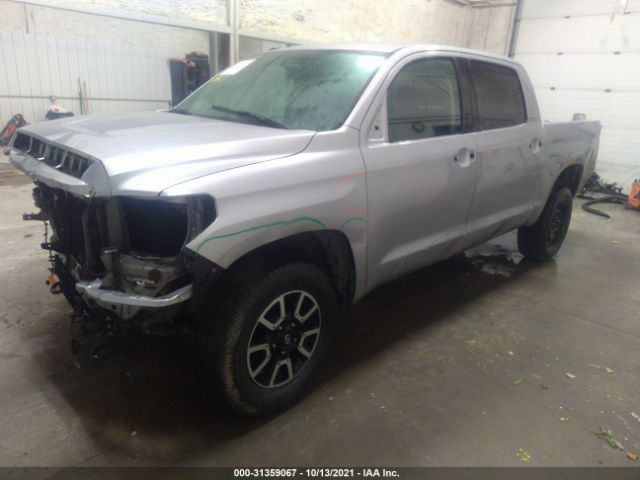 Photo 1 VIN: 5TFDY5F1XHX673971 - TOYOTA TUNDRA 4WD 