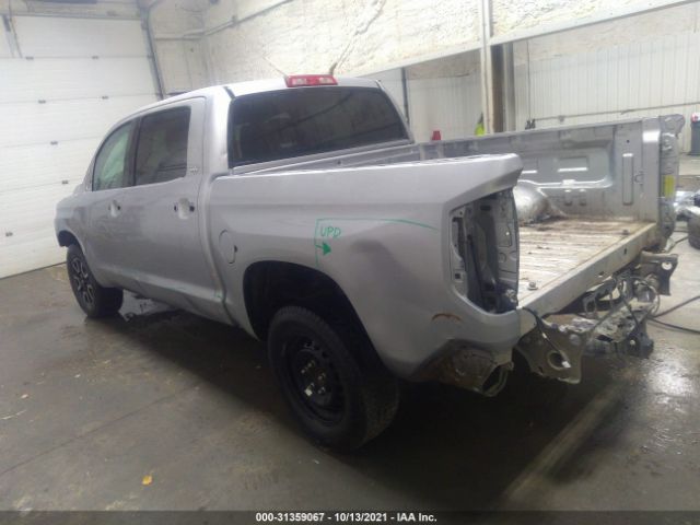 Photo 2 VIN: 5TFDY5F1XHX673971 - TOYOTA TUNDRA 4WD 