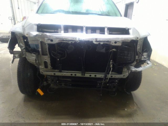 Photo 5 VIN: 5TFDY5F1XHX673971 - TOYOTA TUNDRA 4WD 