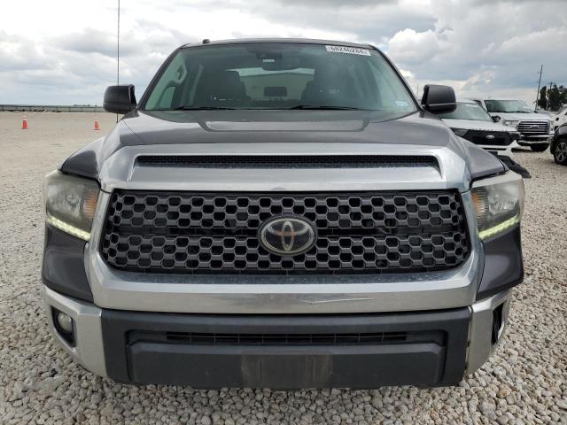 Photo 4 VIN: 5TFDY5F1XJX692638 - TOYOTA TUNDRA CRE 