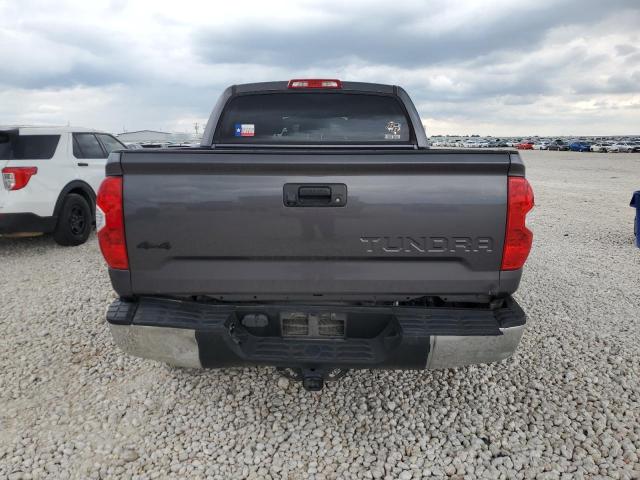 Photo 5 VIN: 5TFDY5F1XJX692638 - TOYOTA TUNDRA CRE 