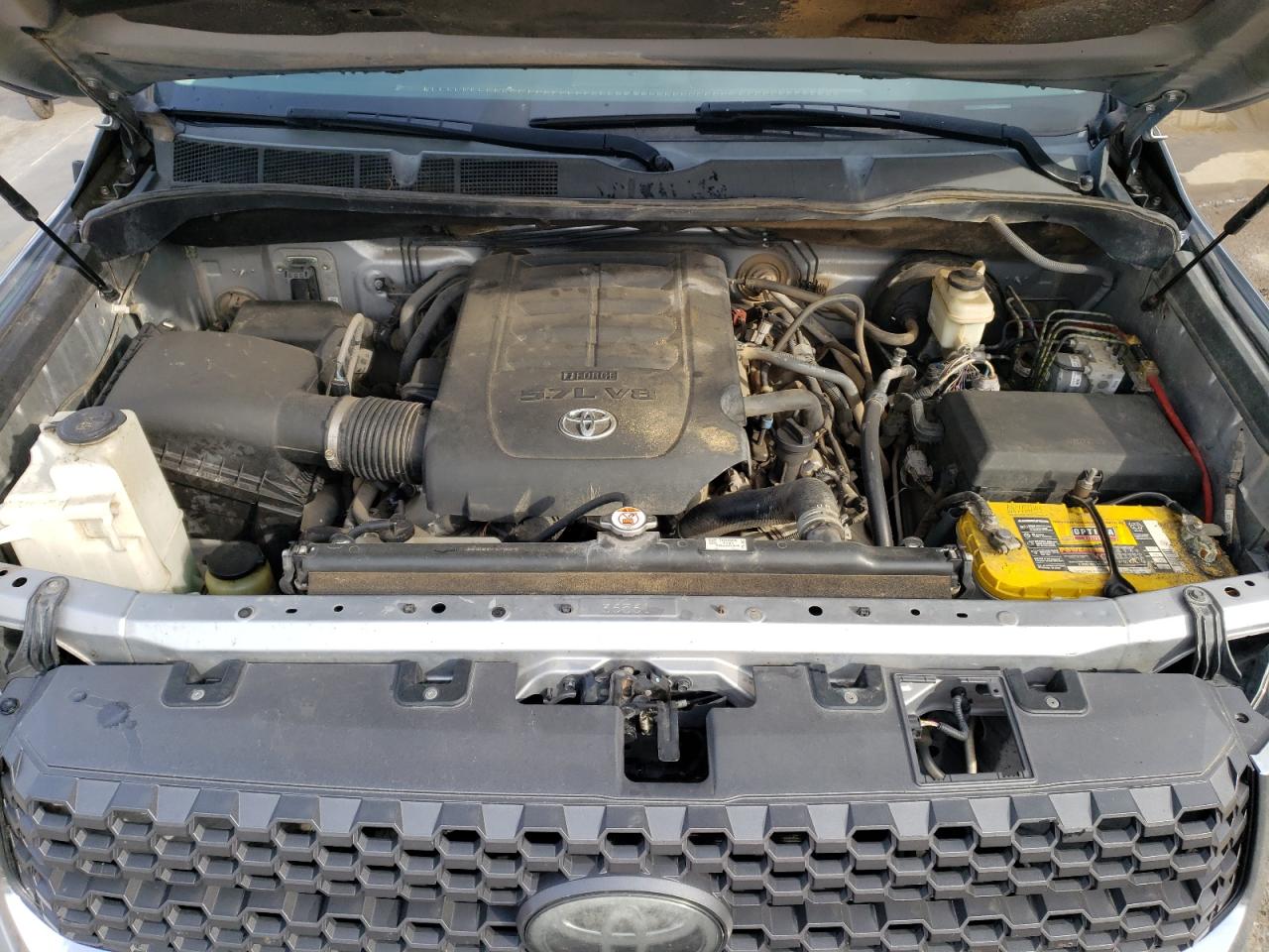 Photo 10 VIN: 5TFDY5F1XJX697757 - TOYOTA TUNDRA 