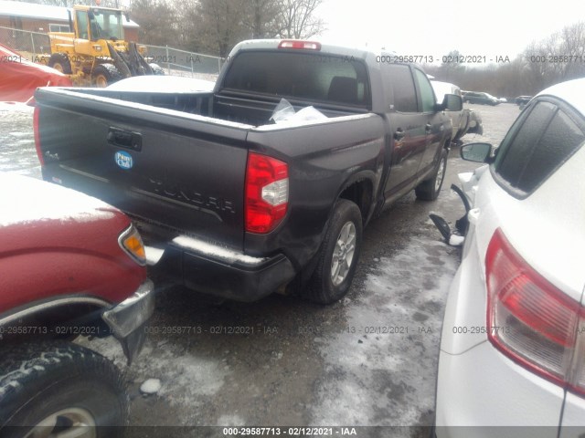 Photo 3 VIN: 5TFDY5F1XJX727761 - TOYOTA TUNDRA 4WD 