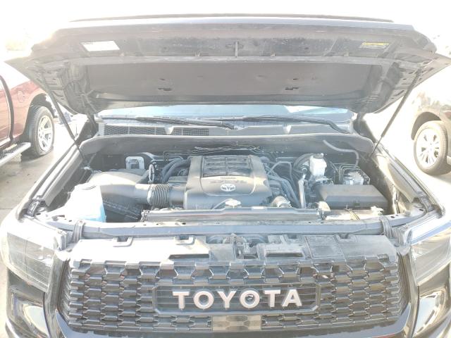 Photo 6 VIN: 5TFDY5F1XKX813749 - TOYOTA TUNDRA CRE 