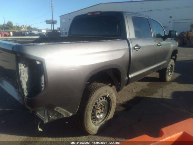 Photo 3 VIN: 5TFDY5F1XKX817185 - TOYOTA TUNDRA 4WD 