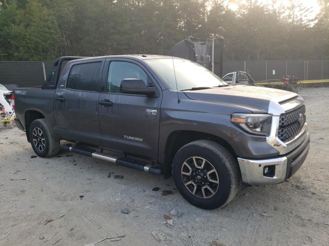 Photo 3 VIN: 5TFDY5F1XKX825321 - TOYOTA TUNDRA 