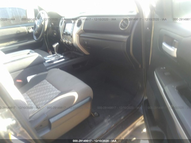 Photo 4 VIN: 5TFDY5F1XKX842541 - TOYOTA TUNDRA 4WD 