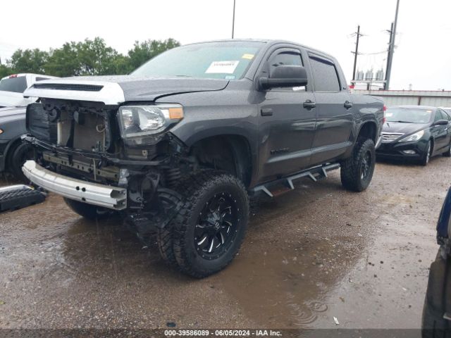 Photo 1 VIN: 5TFDY5F1XLX876688 - TOYOTA TUNDRA 