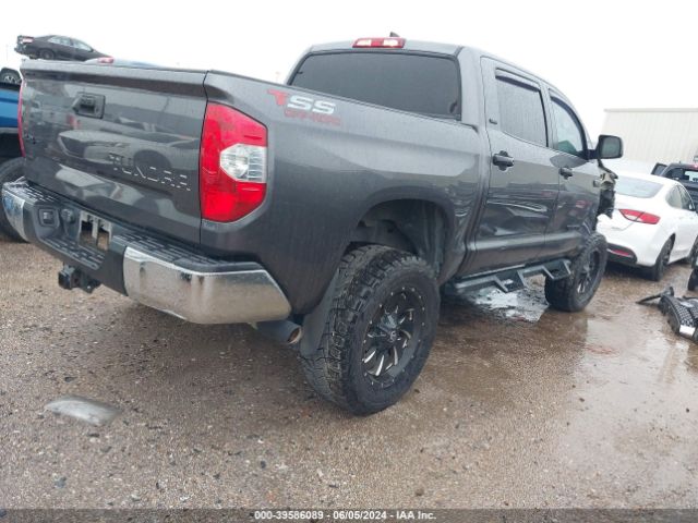 Photo 3 VIN: 5TFDY5F1XLX876688 - TOYOTA TUNDRA 