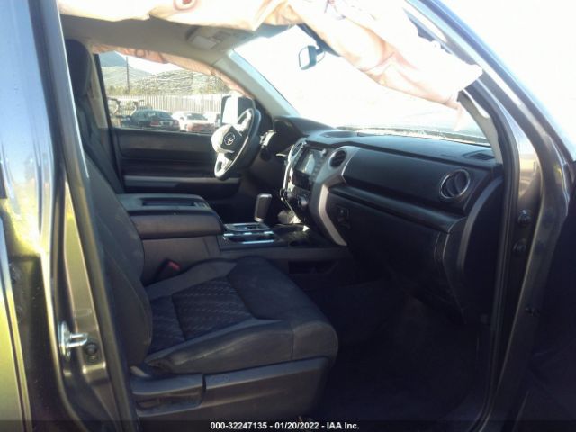 Photo 4 VIN: 5TFDY5F1XLX890767 - TOYOTA TUNDRA 4WD 