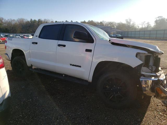 Photo 3 VIN: 5TFDY5F1XLX904909 - TOYOTA TUNDRA CRE 