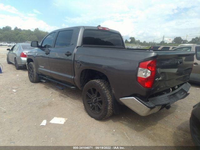 Photo 2 VIN: 5TFDY5F1XLX907552 - TOYOTA TUNDRA 4WD 