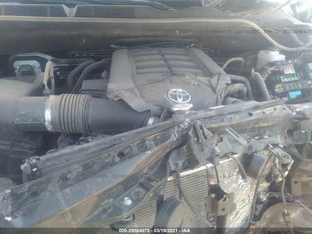 Photo 9 VIN: 5TFDY5F1XLX926344 - TOYOTA TUNDRA 4WD 