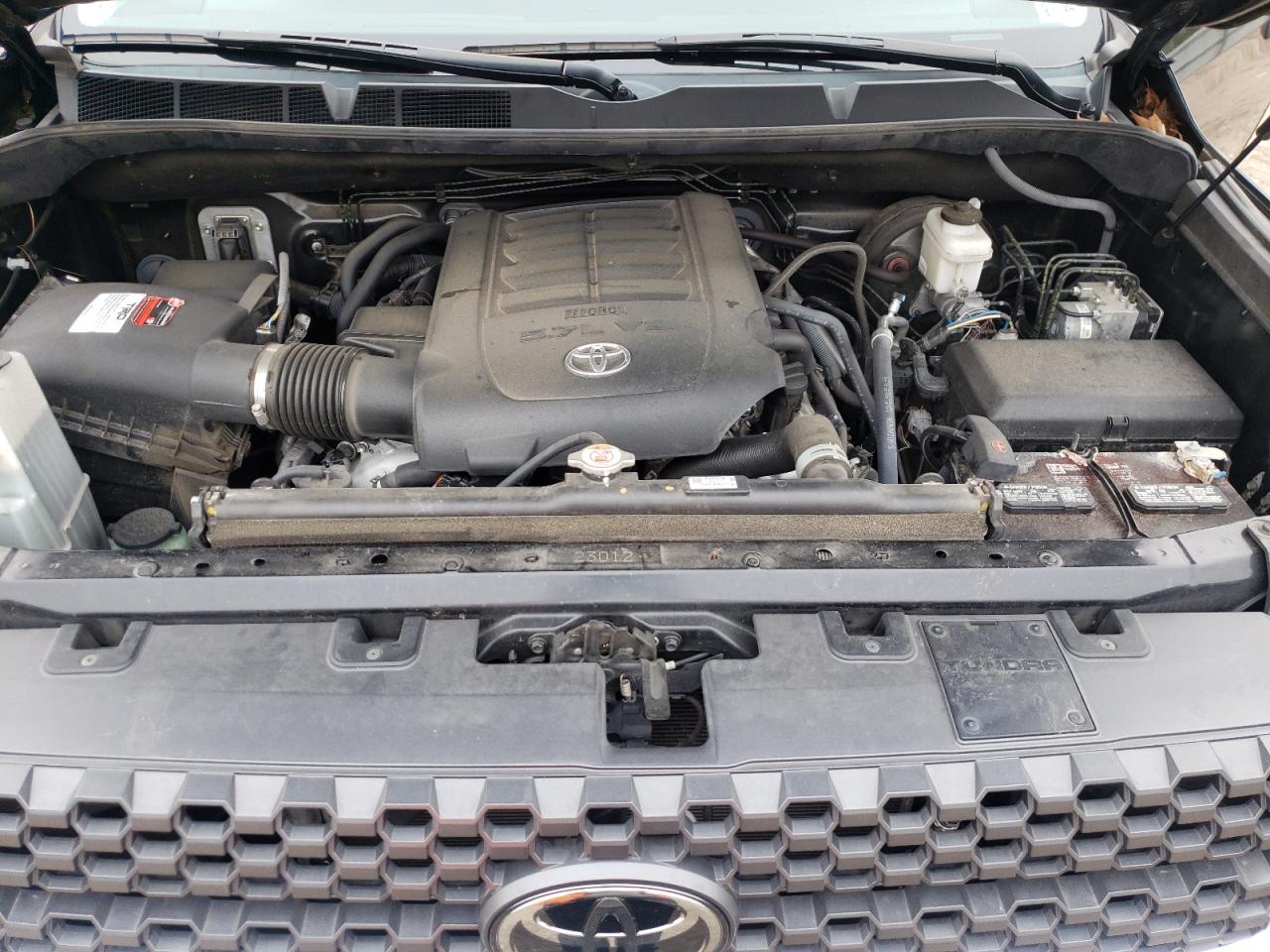 Photo 10 VIN: 5TFDY5F1XMX050117 - TOYOTA TUNDRA 