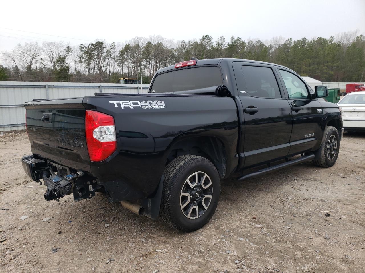 Photo 2 VIN: 5TFDY5F1XMX050117 - TOYOTA TUNDRA 