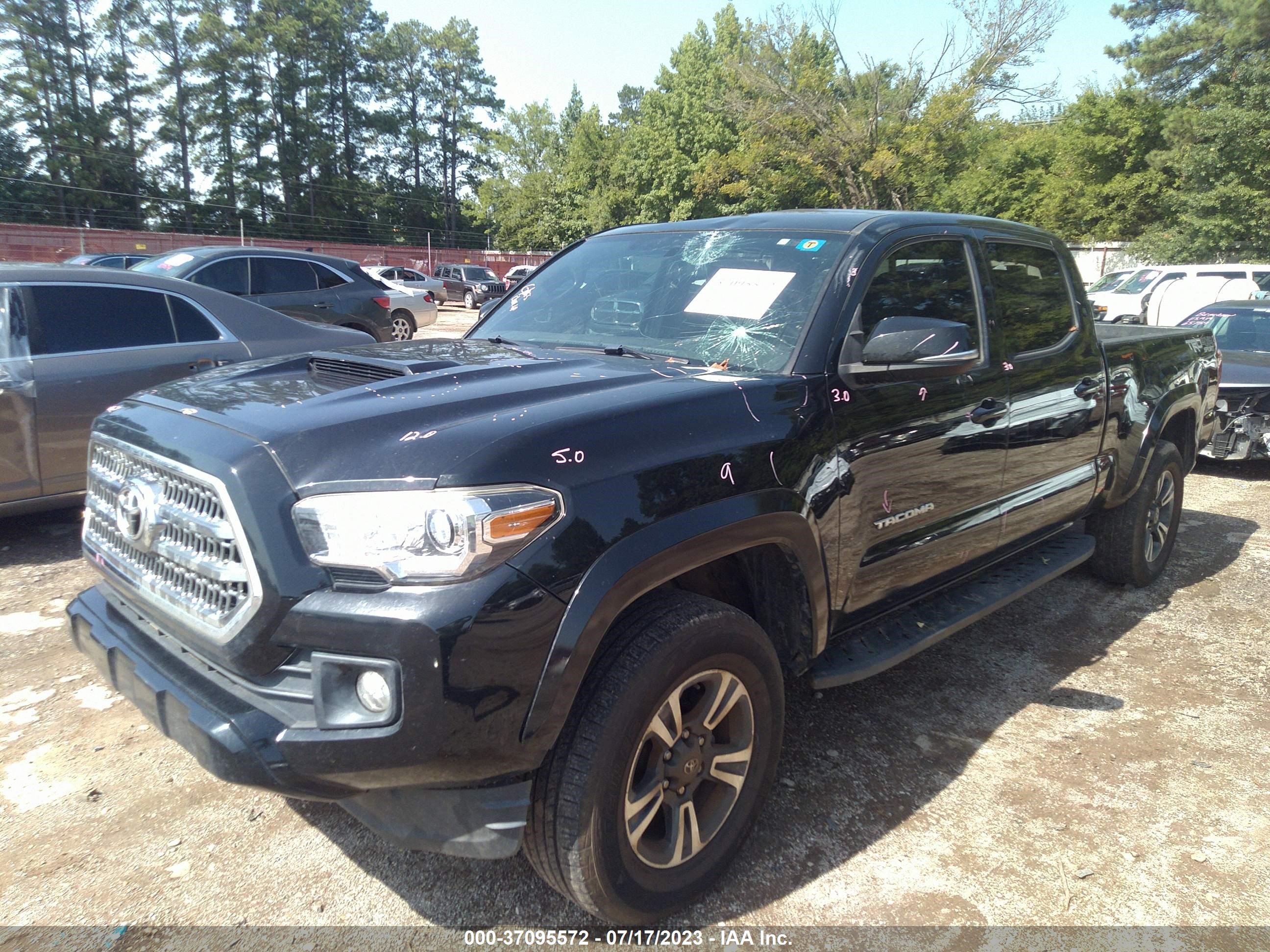 Photo 5 VIN: 5TFDZ5BN1HX014604 - TOYOTA TACOMA 