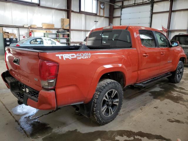 Photo 2 VIN: 5TFDZ5BN2HX022677 - TOYOTA TACOMA DOU 