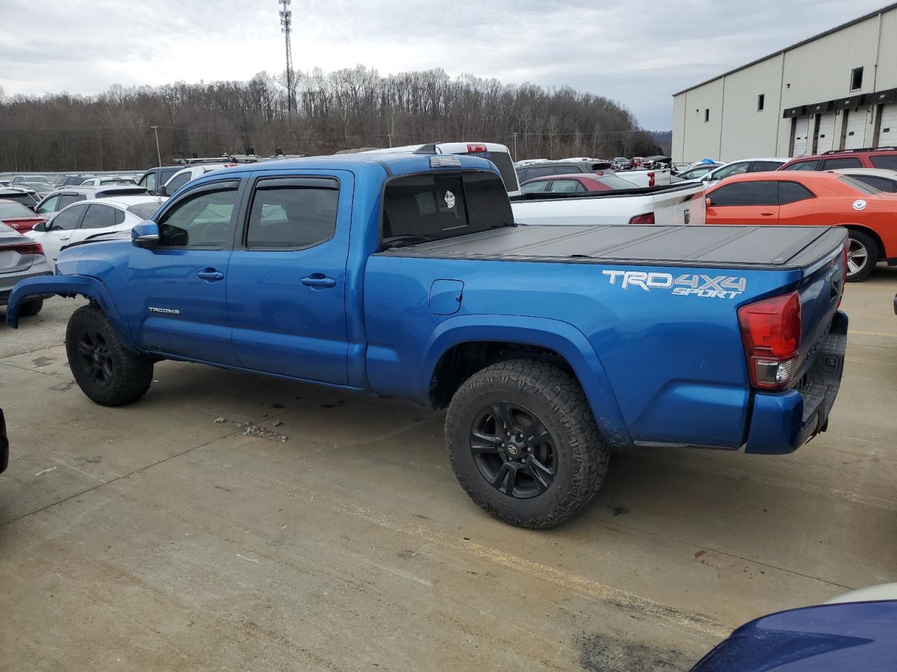 Photo 1 VIN: 5TFDZ5BN2HX025336 - TOYOTA TACOMA 