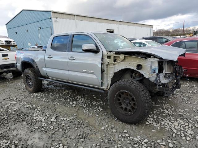 Photo 3 VIN: 5TFDZ5BN2JX031157 - TOYOTA TACOMA DOU 